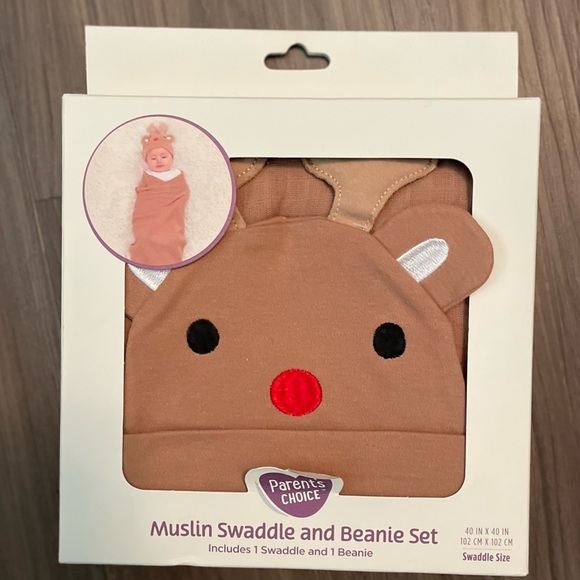 Parents Choice Muslin Swaddle and Beanie Set - Tan and Red reindeer - OS - Picture 2 of 3